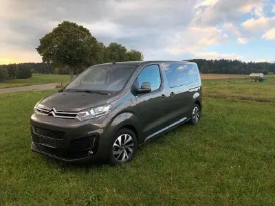 Gebraucht Citroën Spacetourer Feel 150 PS (110 kW) 2020 Grau Van / Kleinbus