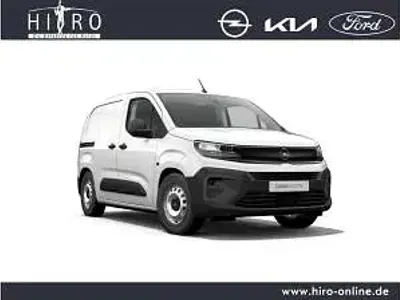 Neu Opel Combo-e Life 100 kW (136 PS) 2026 Weiß (kaolin weiss) Limousine