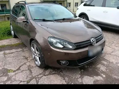 Gebraucht VW Golf VI Highline 105 PS (77 kW) 2011 Kleinwagen