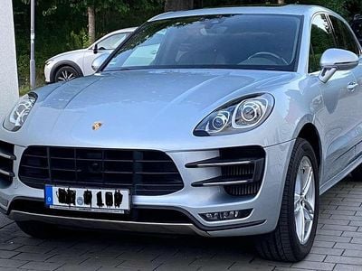 Porsche Macan Turbo