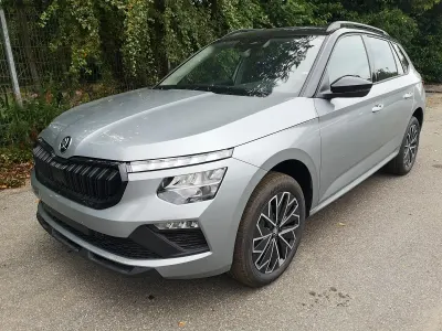 Neu Skoda Kamiq Selection 116 PS (85 kW) 2026 Smokey diamond silber metallic SUV