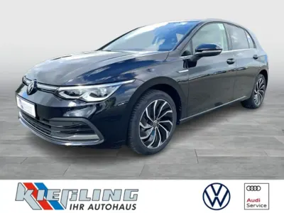 Gebraucht VW Golf VIII Style 150 PS (110 kW) 2024 Schwarz Limousine