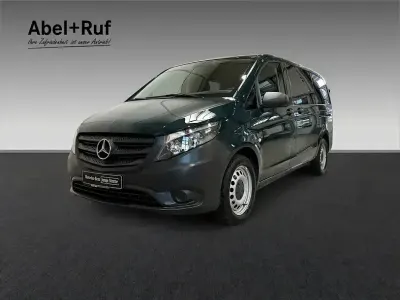 Gebraucht Mercedes Vito 190 PS (139 kW) 2023 Granitgrün Van