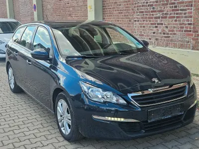 Gebraucht Peugeot 308 SW Business-Line 120 PS (88 kW) 2015 Grau Kombi