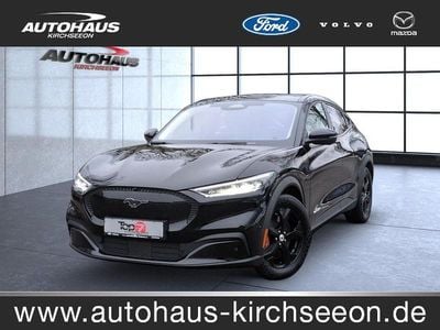 Iridiumschwarz (metallic) Gebraucht 2022 Ford Mustang Mach-E SUV | 26.750 € (Superpreis)