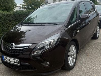 Gebraucht Opel Zafira Tourer Innovation 137 PS (100 kW) 2013 Braun Van / Kleinbus