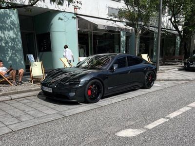 Porsche Taycan GTS