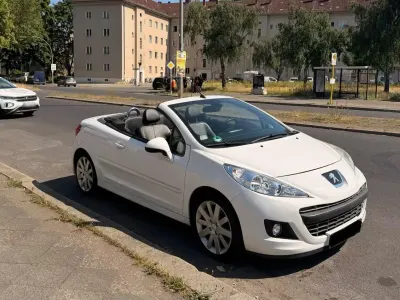 Gebraucht Peugeot 207 CC Roland Garros 120 PS (88 kW) 2013 Weiß Cabrio