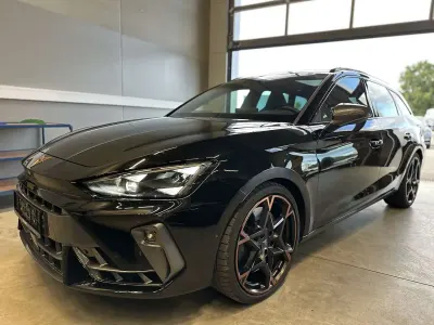 Gebraucht Cupra Leon VZ 333 PS (244 kW) 2025 Schwarz Kombi