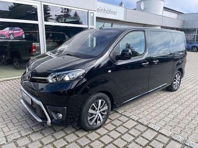 Gebraucht Toyota Proace Verso Team 177 PS (130 kW) 2022 Graphitschwarz Kombi