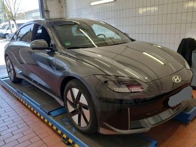 Grau Gebraucht 2024 Hyundai Ioniq 6 Techniq Limousine | 29.000 € (Guter Preis)