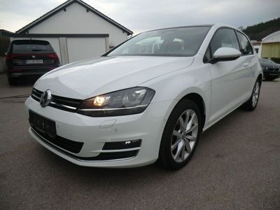 gebraucht VW Golf VII Lim. Highline BMT Navi/Glasdach/Massage