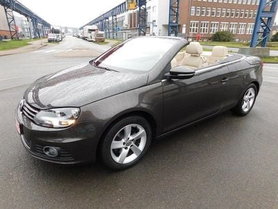 Gebraucht VW Eos Basis 122 PS (89 kW) 2012 Schwarz Cabrio