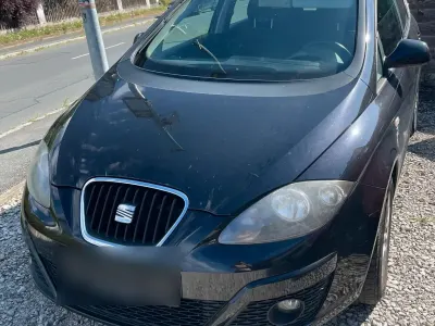 Gebraucht Seat Altea XL 122 PS (89 kW) 2011 Schwarz Van / Kleinbus