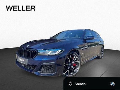Tansanitblau (blau) Gebraucht 2022 BMW 540 M Sport Kombi | 44.650 € (Fairer Preis)
