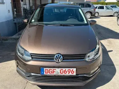 Gebraucht VW Polo 90 PS (66 kW) 2014 Braun Limousine