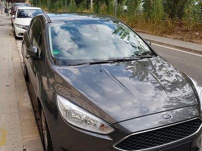 Gebraucht Ford Focus Business Edition 125 PS (91 kW) 2018 Grau Limousine