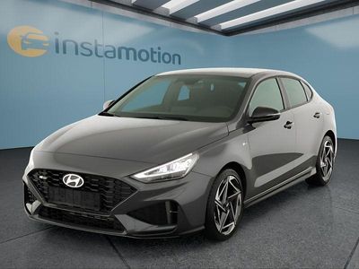 Neu Hyundai i30 140 PS (102 kW) 2025 Grau Kleinwagen