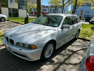 Second-hand BMW 520 177 CP (130 kW) 2002 Argintiu Break