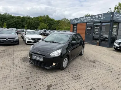 Gebraucht Mitsubishi Space Star Diamant Edition 71 PS (52 kW) 2015 Schwarz Limousine
