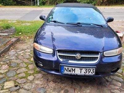 Gebraucht Chrysler Stratus 163 PS (119 kW) 1998 Blau Cabrio