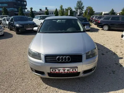 Gebraucht Audi A3 Attraction 140 PS (102 kW) 2004 Silber Kleinwagen