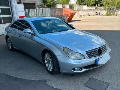 Gebraucht Mercedes CLS320 224 PS (164 kW) 2007 Grau Limousine