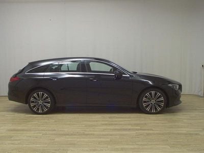 Usata Mercedes CLA220 Shooting Brake Progressive 190 CV (139 kW) 2021 Nero Station wagon