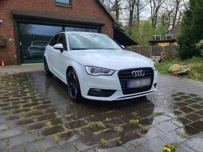Gebraucht Audi A3 Sport 184 PS (135 kW) 2014 Weiß Limousine