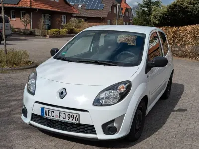 Używany Renault Twingo 75 KM (55 kW) 2011 Biały Hatchback