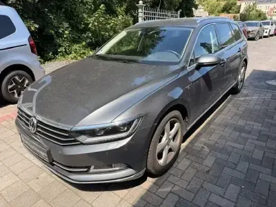 Gebraucht VW Passat Highline 239 PS (175 kW) 2015 Grau Kombi