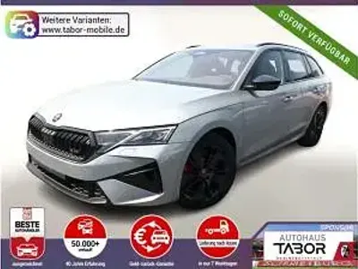 Neu Skoda Octavia 265 PS (194 kW) 2026 Silber (smokey diamond silver metallic) Kombi