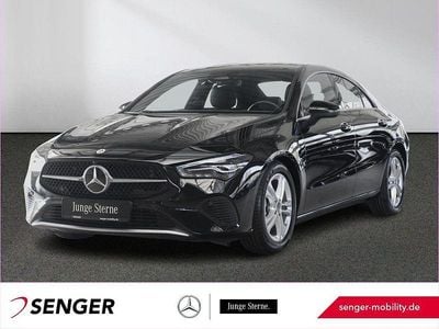 Gebraucht Mercedes CLA180 136 PS (100 kW) 2024 Unilack nachtschwarz Limousine