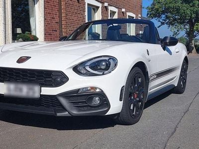 Abarth 124 Spider