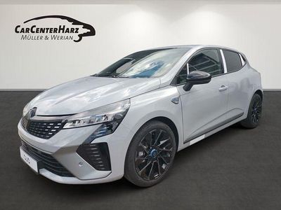 Grau Neu 2025 Renault Clio V Esprit Alpine Limousine | 22.986 € (Etwas zu teuer)
