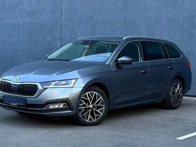 Second-hand Skoda Octavia Style 116 CP (85 kW) 2023 Gri Break