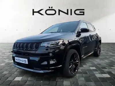 Occasion Jeep Compass Altitude 131 ch (96 kW) 2024 Noir SUV