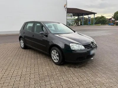 Gebraucht VW Golf V 85 PS (62 kW) 2006 Schwarz Kleinwagen