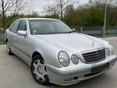 gebraucht Mercedes E270 CDI CLASSIC