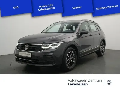 Gebraucht VW Tiguan Life 150 PS (110 kW) 2022 Grau SUV