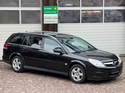 Gebraucht Opel Vectra 150 PS (110 kW) 2009 Schwarz Kombi