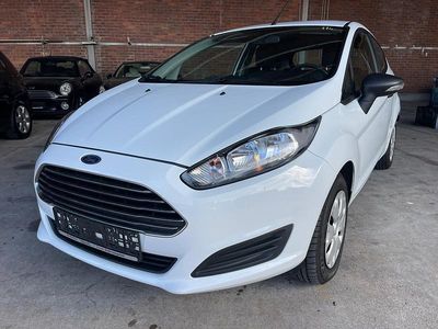 Brugt Ford Fiesta Ambiente 60 HK (44 kW) 2014 Hvid Hatchback