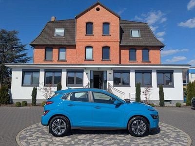Gebraucht Hyundai Kona Select 100 kW (136 PS) 2023 Blau SUV