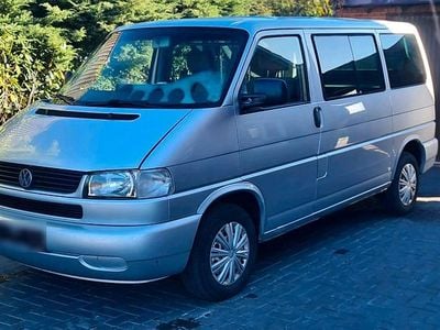 Gebraucht VW T4 102 PS (75 kW) 2001 Silber Van