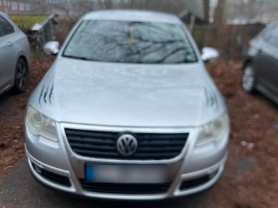 Gebraucht VW Passat 105 PS (77 kW) 2008 Silber Limousine