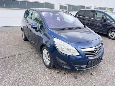 Usata Opel Meriva Active 110 CV (80 kW) 2013 Blu Monovolume