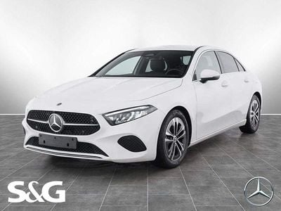 Gebraucht Mercedes A180 Progressive 136 PS (100 kW) 2024 Unilack polarweiß Limousine
