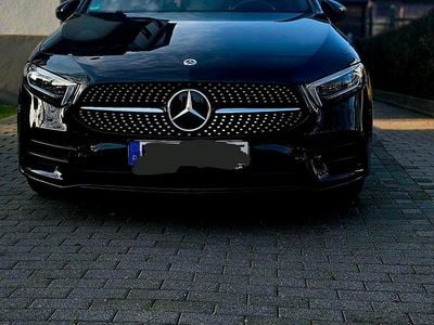 Gebraucht Mercedes A250 AMG line 218 PS (160 kW) 2022 Schwarz Limousine