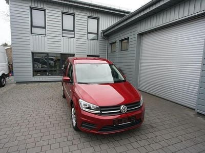 Gebraucht VW Caddy Trendline 150 PS (110 kW) 2019 Rot Van / Kleinbus