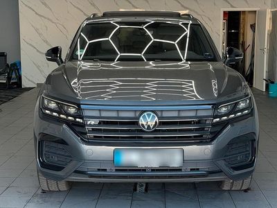 Gebraucht VW Touareg 286 PS (210 kW) 2021 Grau SUV